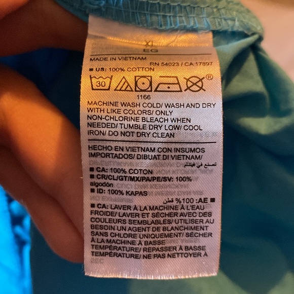 Comfy 100% cotton Old Navy shorts - Picture 4 of 4